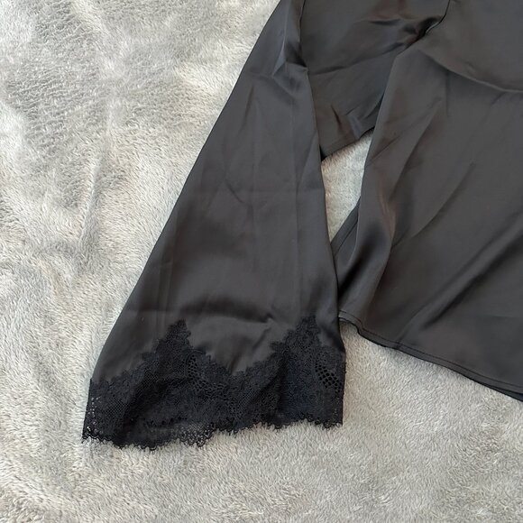 NWT Abercrombie & Fitch Black Satin Lace Long Sleeve Top Blouse Women's SMALL - Picture 2 of 5